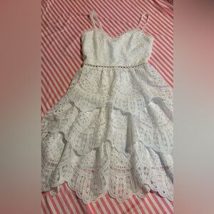 Minuet ruffle White Lace dress